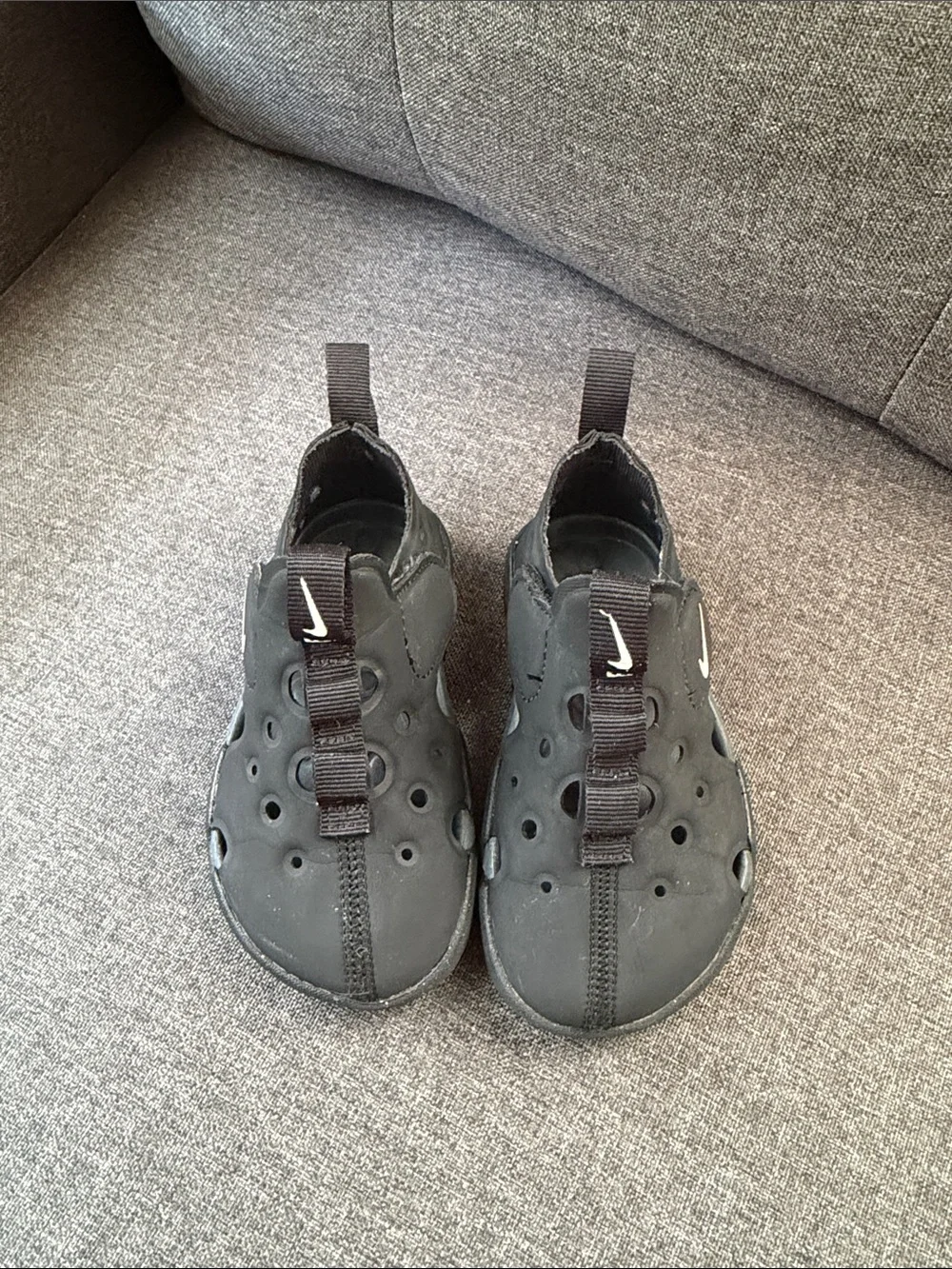 Nike toddler black